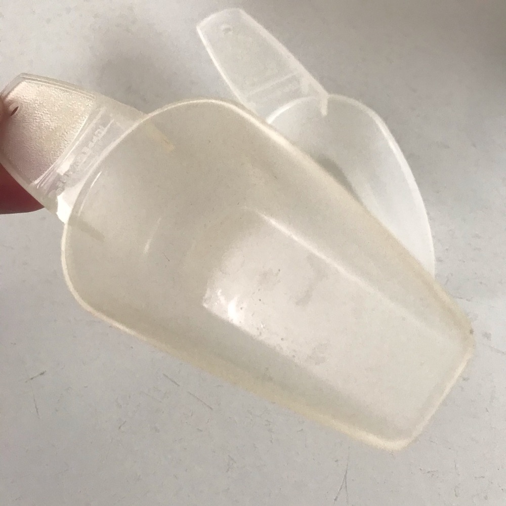 Tupperware Mini Scoops - Picture 2 of 4